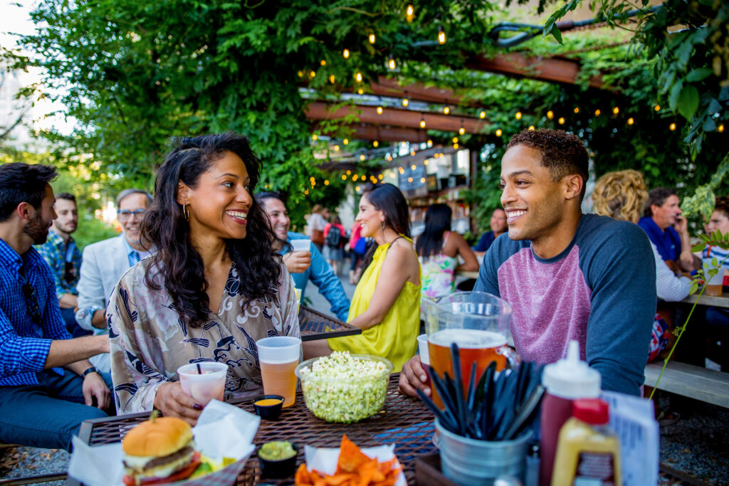 Across from the Liberty Bell Center on 6th Street, the aptly named Independence Beer Garden brings 20,000-square-feet of outdoor drinking and eating space to Philadelphia¹s Historic District. Chef Michael Schulson,
owner of Sampan, Double Knot and Harp & Crown, directs the popular seasonal hangout, which features all-American food, local microbrews, picnic tables, Adirondack chairs, games, string lights and ivy-covered pergolas.